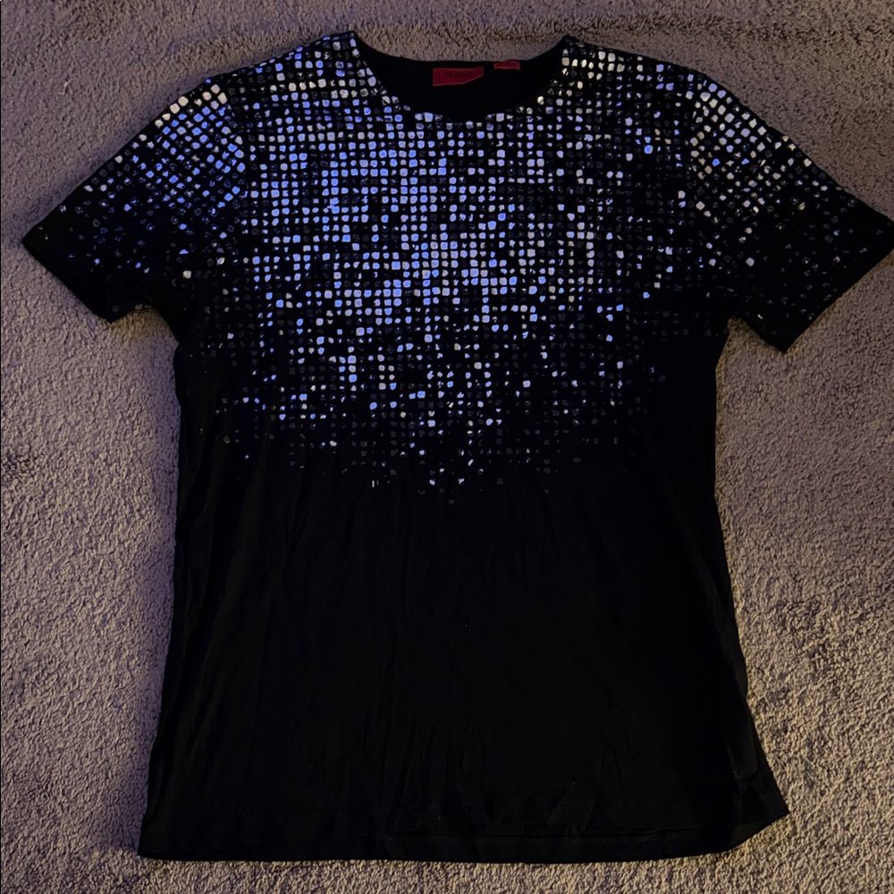 HUGO Black and Silver Short Sleeve Tee
